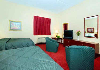 Express - By Ihg Hotel Indiana